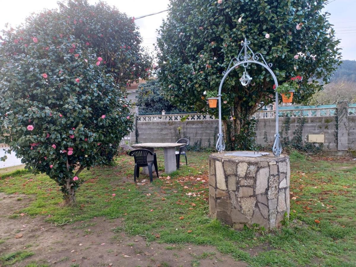Acogedora Casa De Campo Neda Екстер'єр фото